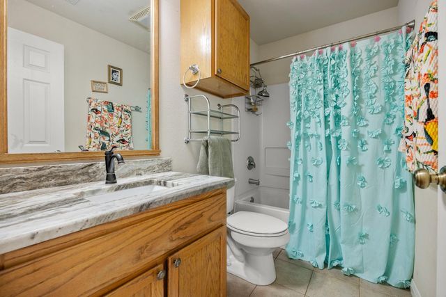 12 Springwood CIR, Wimberley, TX 78676