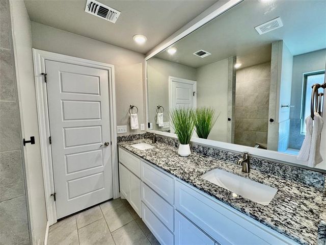 8905 Poppey Place, Yukon, OK 73099