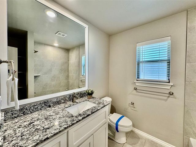 8905 Poppey Place, Yukon, OK 73099