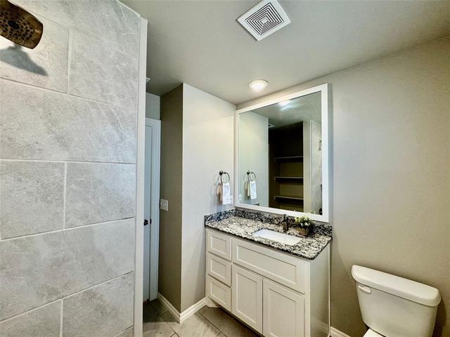 8905 Poppey Place, Yukon, OK 73099