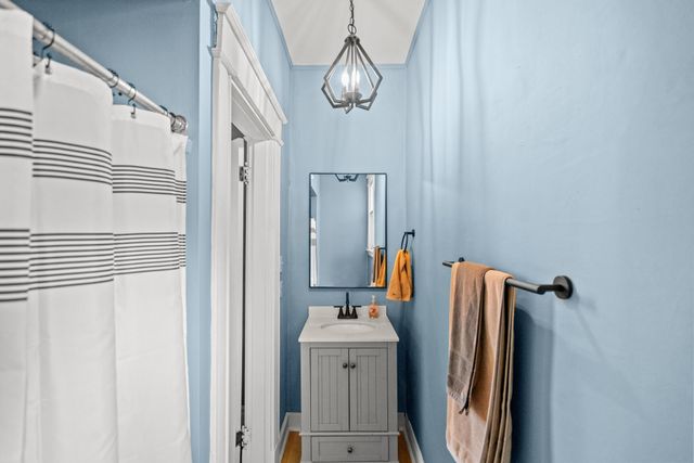 2010 Howell Street, Covington, KY 41014