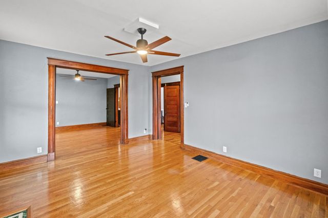 2010 Howell Street, Covington, KY 41014