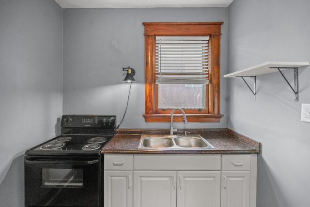 2010 Howell Street, Covington, KY 41014