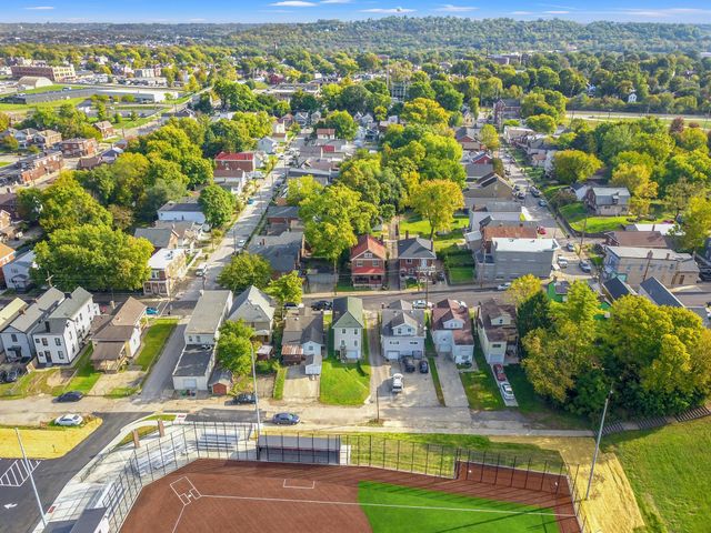 2010 Howell Street, Covington, KY 41014