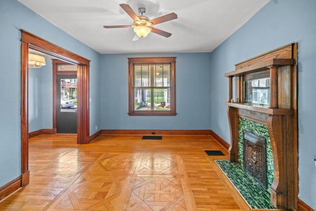 2010 Howell Street, Covington, KY 41014