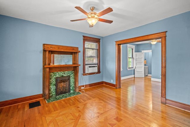 2010 Howell Street, Covington, KY 41014