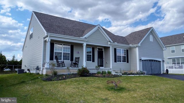 34 BRISTLE CONE CT, Dover, DE 19904