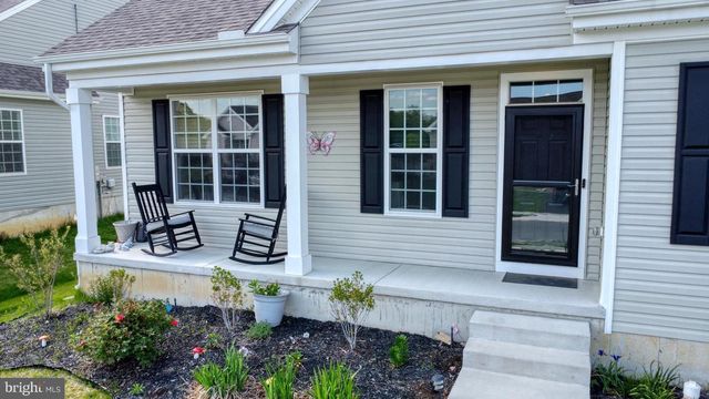 34 BRISTLE CONE CT, Dover, DE 19904