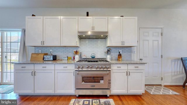 34 BRISTLE CONE CT, Dover, DE 19904