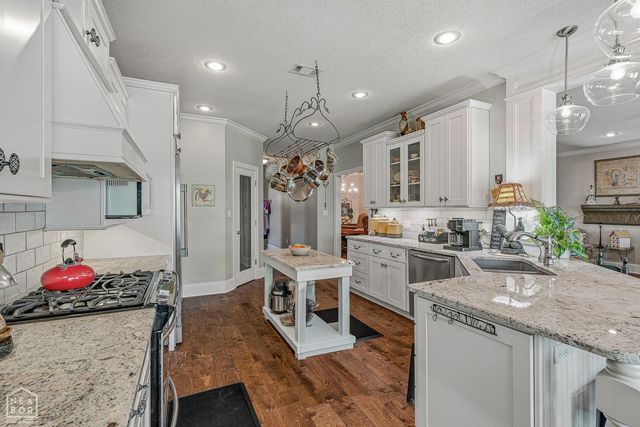 4924 Winged Foot Lane, Jonesboro, AR 72405