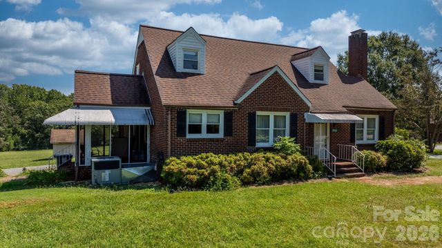 3962 Startown Road, Newton, NC 28658