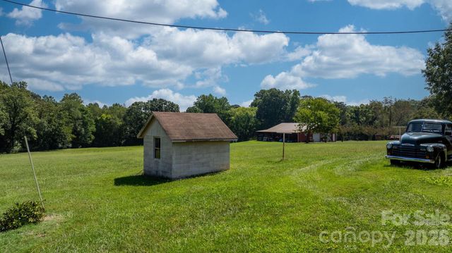 3962 Startown Road, Newton, NC 28658