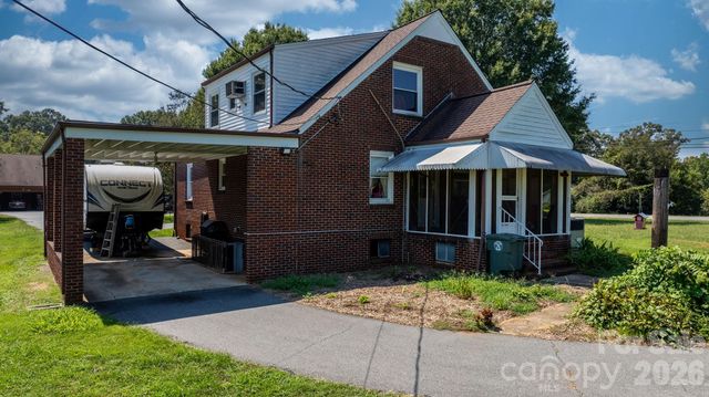 3962 Startown Road, Newton, NC 28658