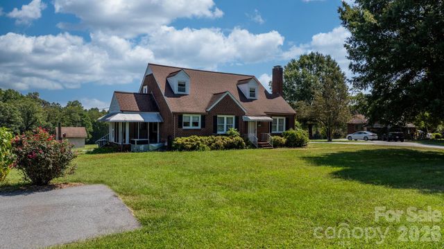 3962 Startown Road, Newton, NC 28658