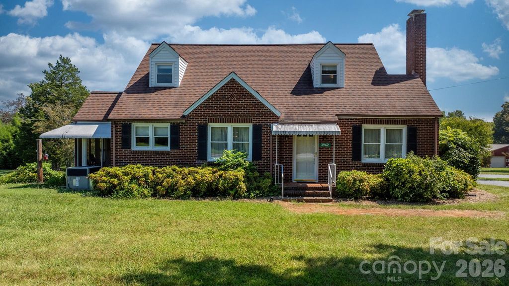 3962 Startown Road, Newton, NC 28658