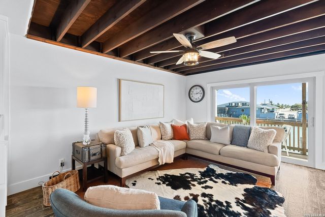 620 S Fulton Beach Rd # 204, Rockport, TX 78232