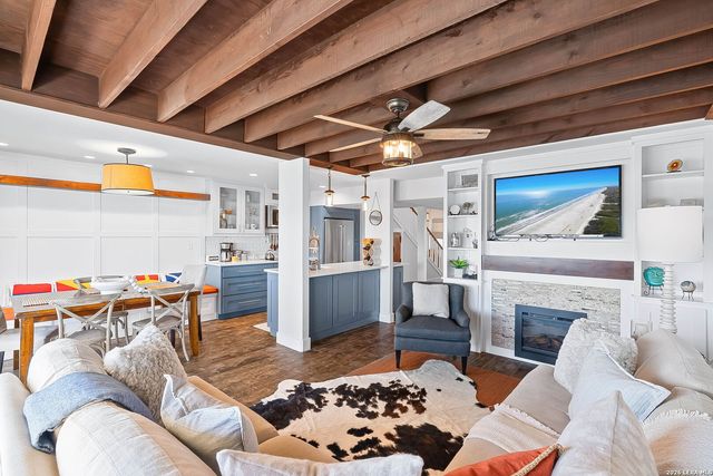 620 S Fulton Beach Rd # 204, Rockport, TX 78232