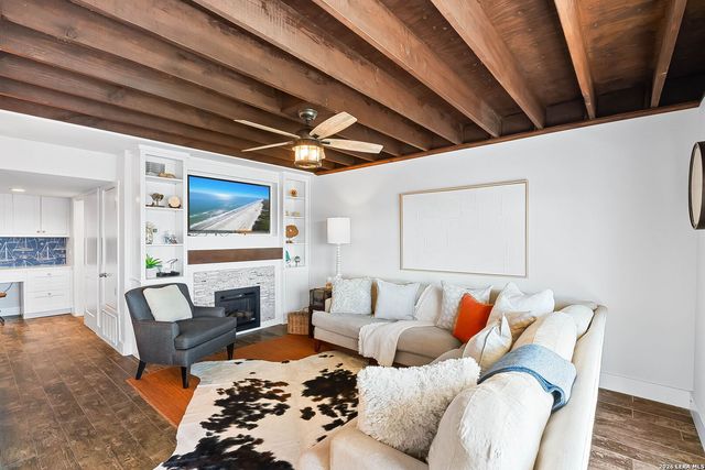 620 S Fulton Beach Rd # 204, Rockport, TX 78232