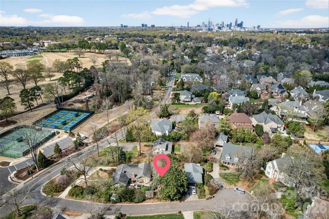 2527 Sharon Road, Charlotte, NC 28211