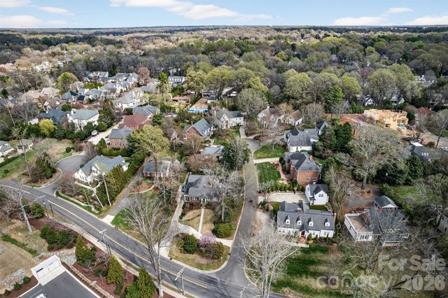 2527 Sharon Road, Charlotte, NC 28211