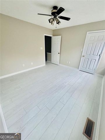 146 Willow Stream Court, Roswell, GA 30076