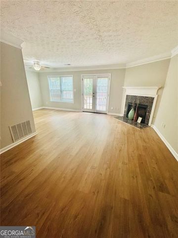 146 Willow Stream Court, Roswell, GA 30076