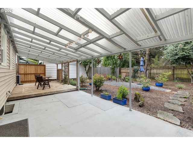 6405 N MONTANA Ave, Portland, OR 97217