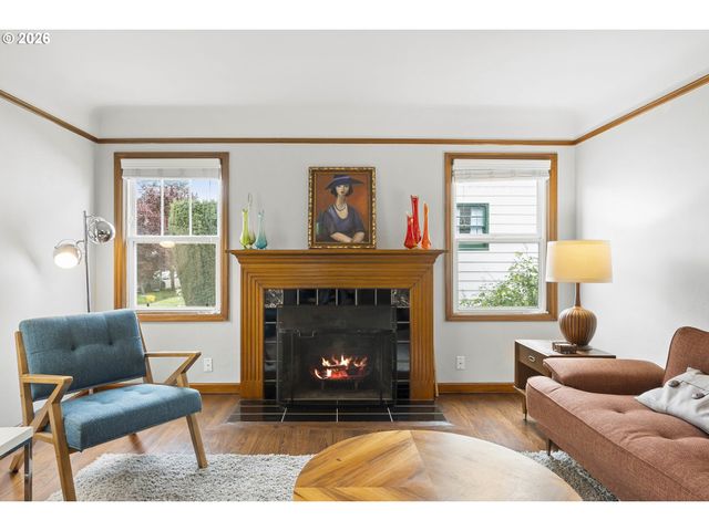 6405 N MONTANA Ave, Portland, OR 97217