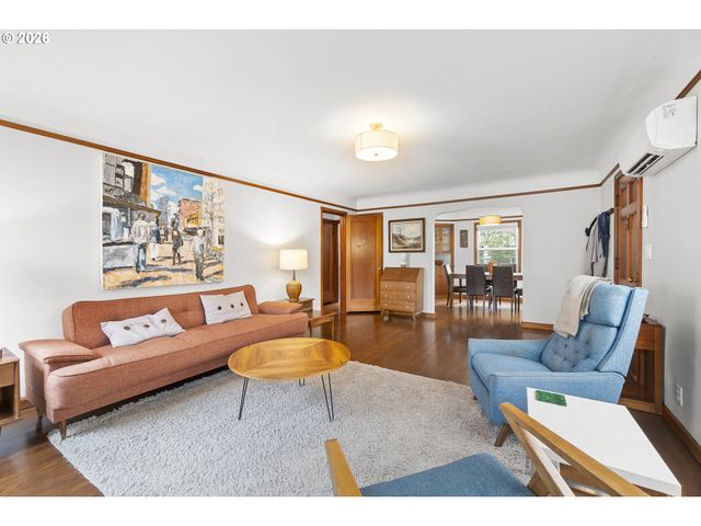 6405 N MONTANA Ave, Portland, OR 97217