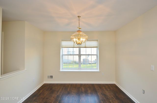 3617 Vicari Avenue, Toms River, NJ 08755