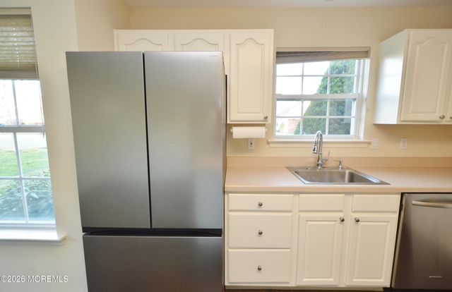 3617 Vicari Avenue, Toms River, NJ 08755