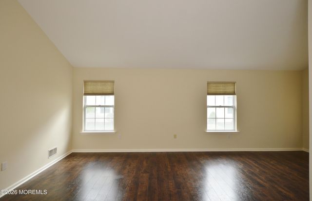 3617 Vicari Avenue, Toms River, NJ 08755