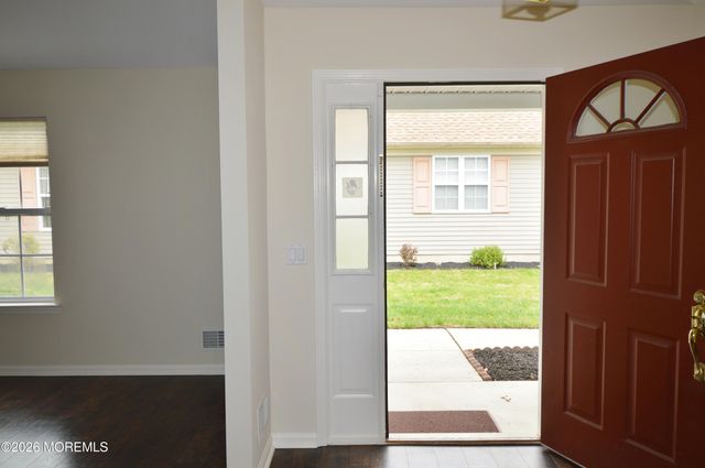 3617 Vicari Avenue, Toms River, NJ 08755