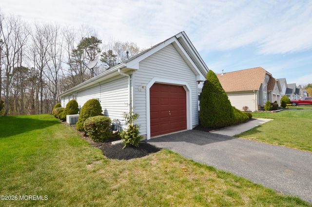 3617 Vicari Avenue, Toms River, NJ 08755