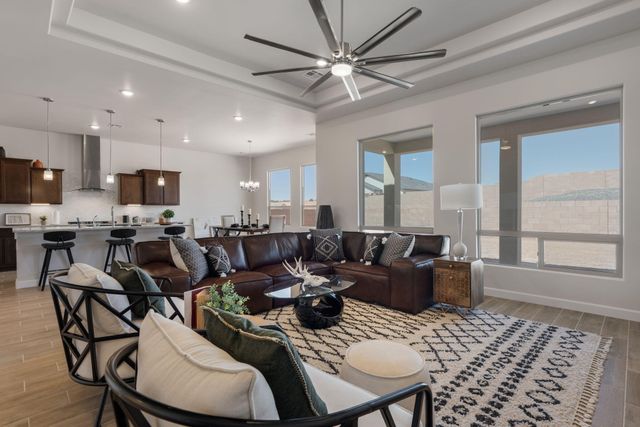 6915 Zachary Road NE, Rio Rancho, NM 87144