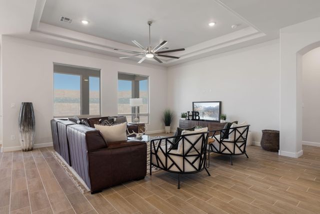 6915 Zachary Road NE, Rio Rancho, NM 87144