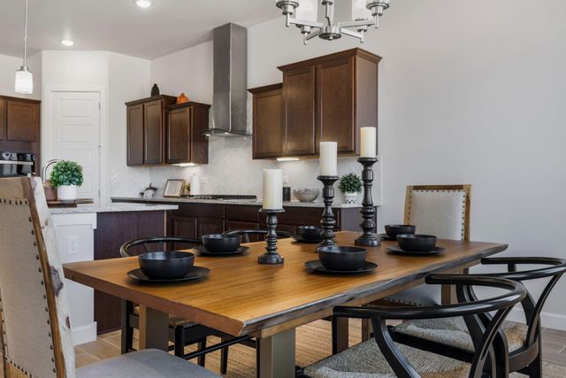 6915 Zachary Road NE, Rio Rancho, NM 87144