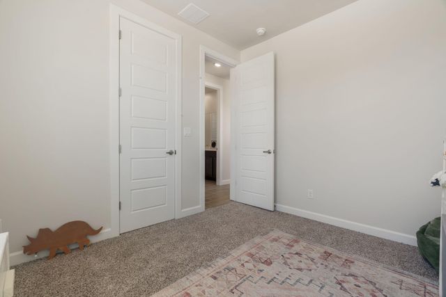 6915 Zachary Road NE, Rio Rancho, NM 87144