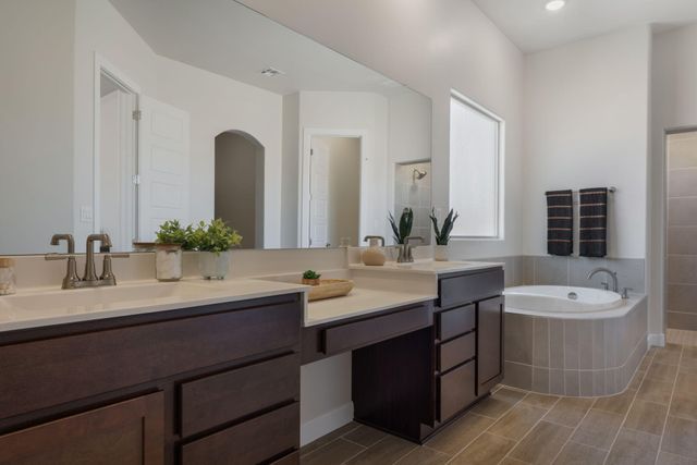 6915 Zachary Road NE, Rio Rancho, NM 87144