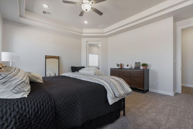 6915 Zachary Road NE, Rio Rancho, NM 87144