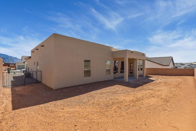 6915 Zachary Road NE, Rio Rancho, NM 87144