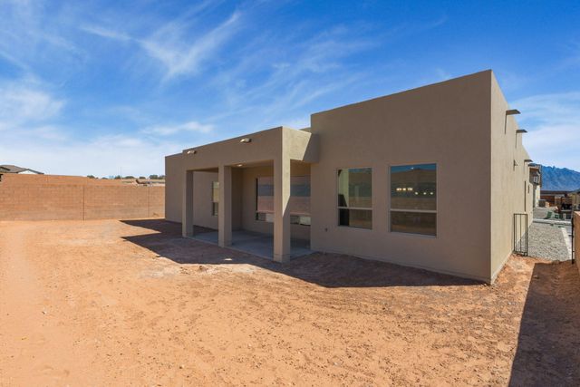 6915 Zachary Road NE, Rio Rancho, NM 87144