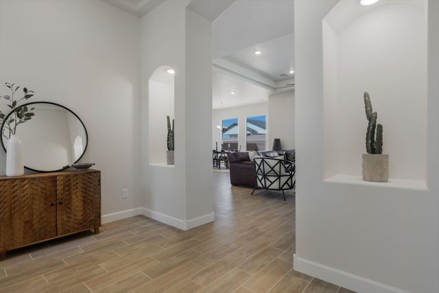 6915 Zachary Road NE, Rio Rancho, NM 87144