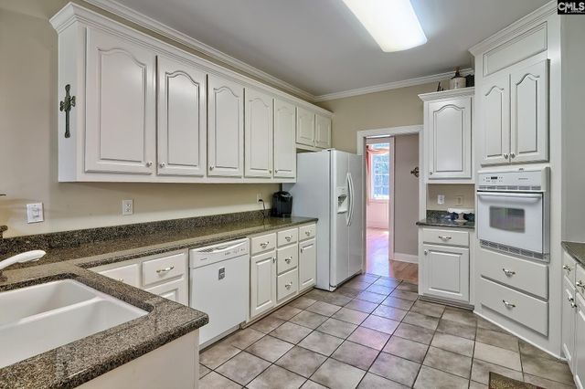 6 Hunting Glen Court, Irmo, SC 29063