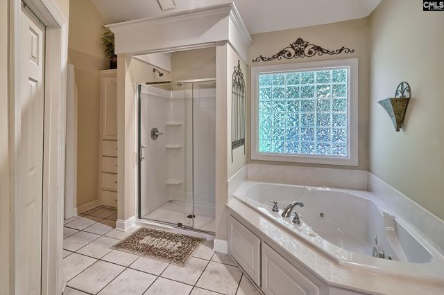 6 Hunting Glen Court, Irmo, SC 29063