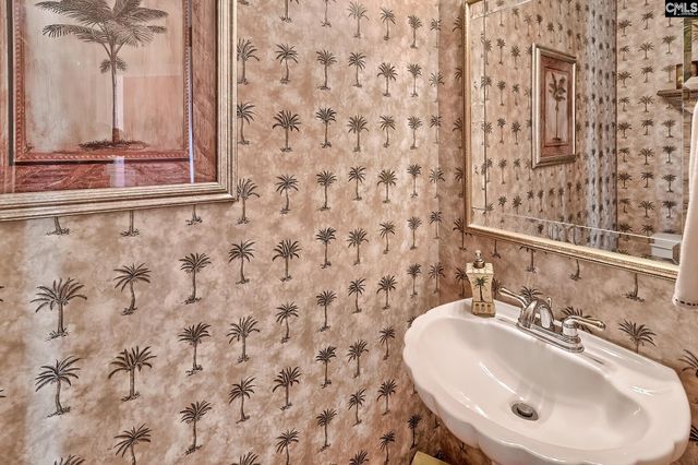 6 Hunting Glen Court, Irmo, SC 29063