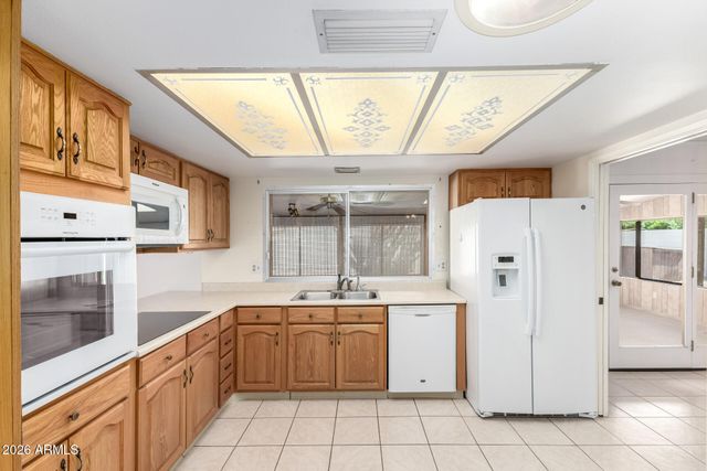 2531 W CAMPO ALEGRE Circle, Mesa, AZ 85202