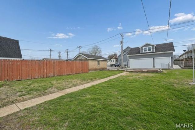 5424 Bischoff Avenue, St Louis, MO 63110