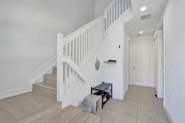 11621 SW 13th Court, Pembroke Pines, FL 33025