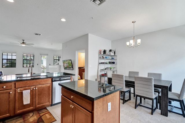 11621 SW 13th Court, Pembroke Pines, FL 33025